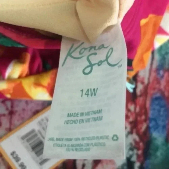 Kona Sol 1 piece swimsuit plus size 14W floral print - Picture 4 of 9